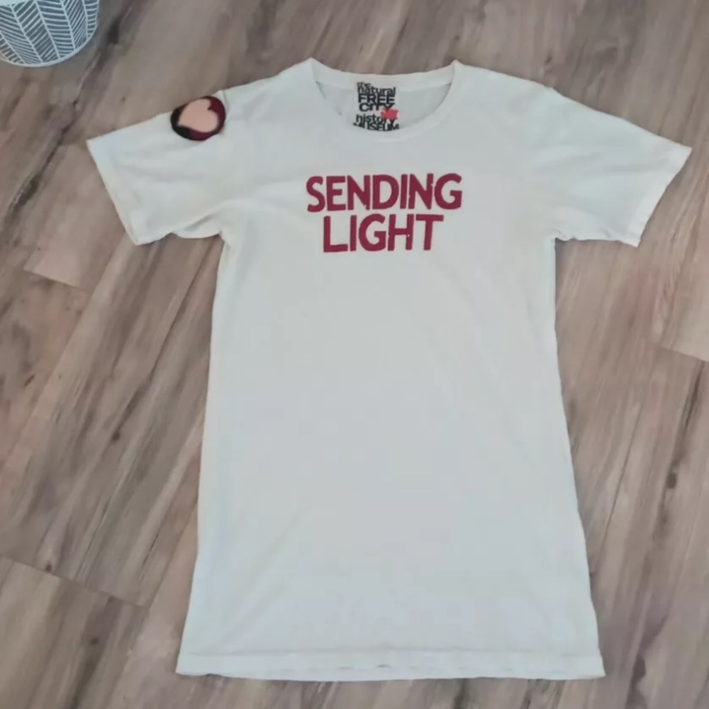 FREECITY free city tee shirt sending light heart patch size Small pink RARE!